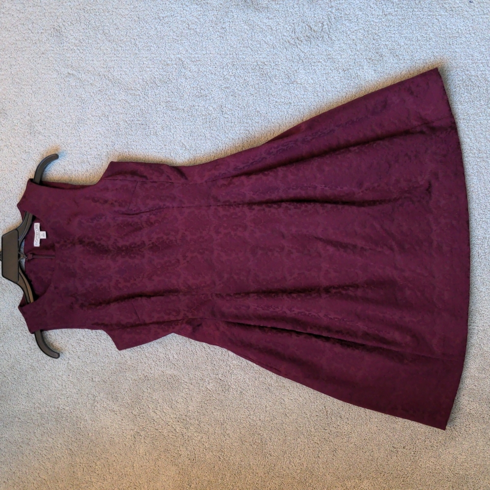 Eva Mendes plum dress